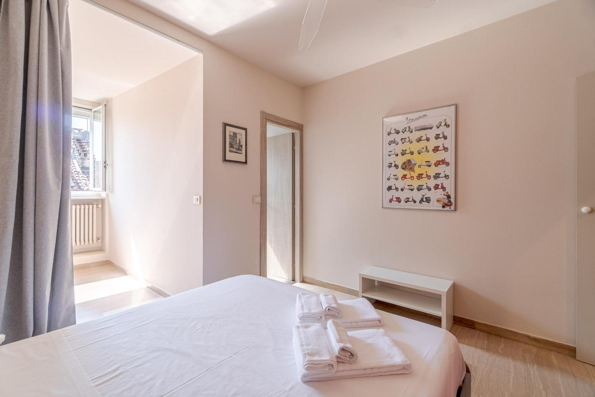 דירות טורינו Casa Valeggio Attic Apt Few Steps From Porta Nuova מראה חיצוני תמונה
