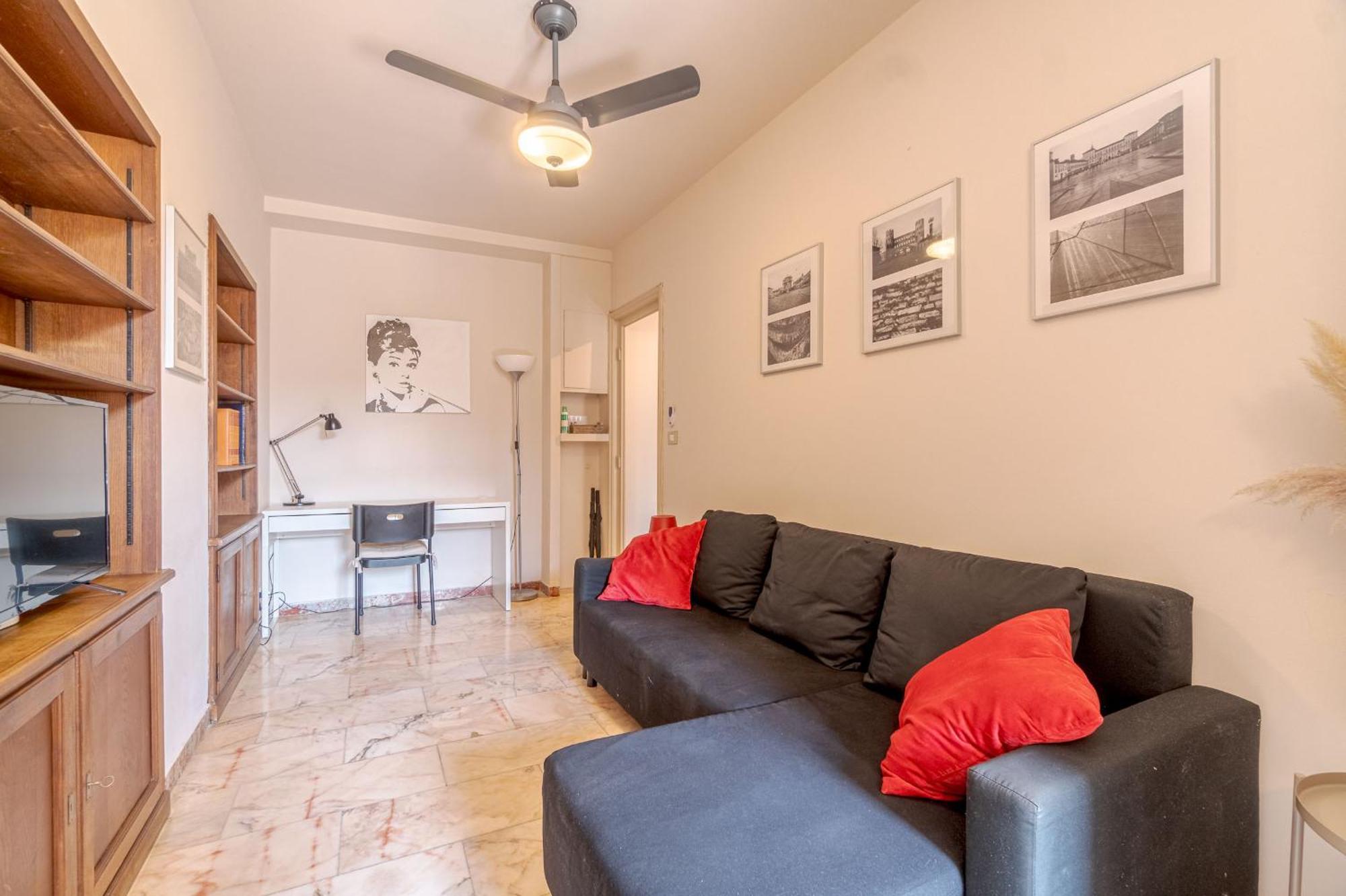דירות טורינו Casa Valeggio Attic Apt Few Steps From Porta Nuova מראה חיצוני תמונה