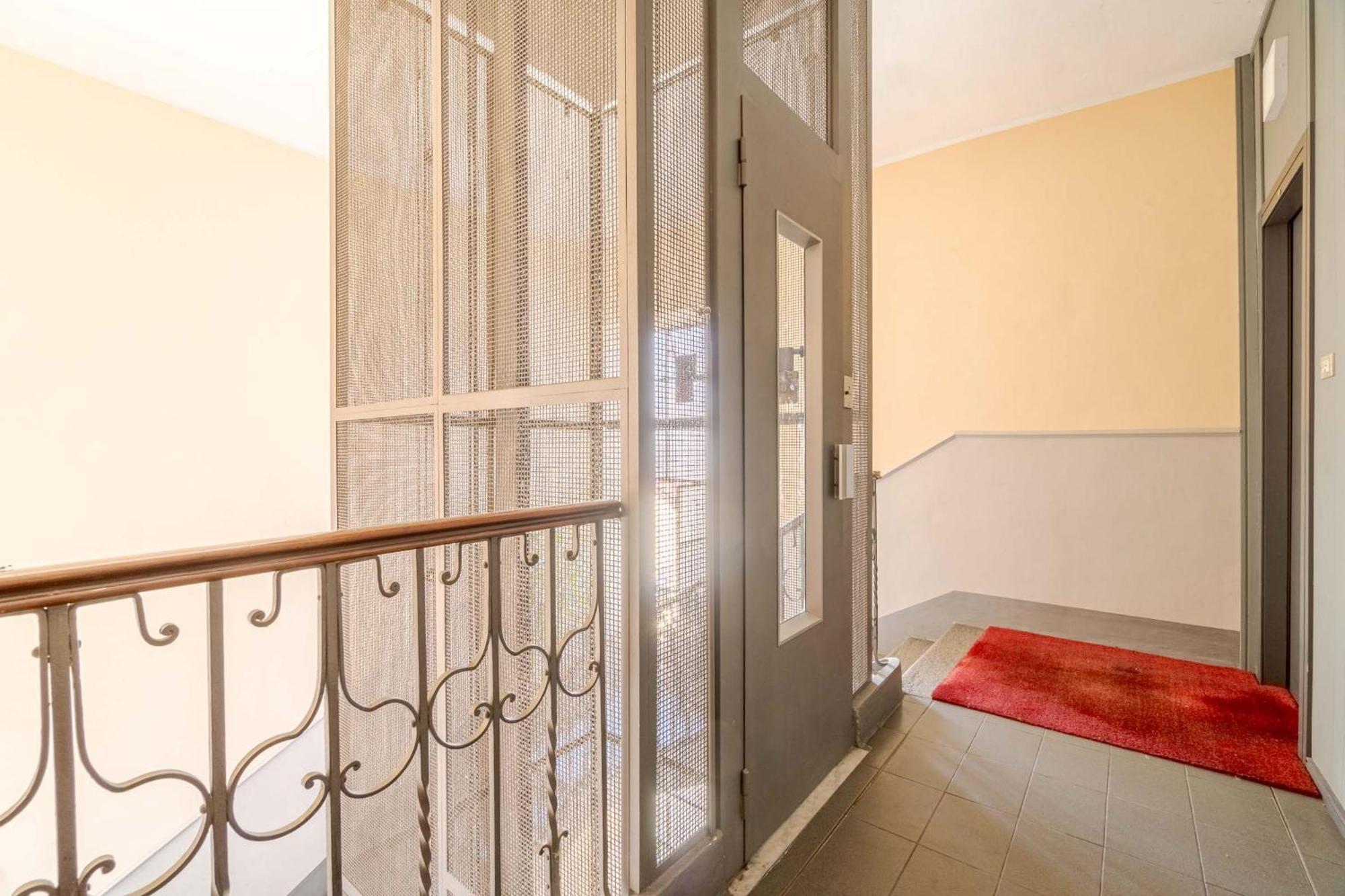 דירות טורינו Casa Valeggio Attic Apt Few Steps From Porta Nuova מראה חיצוני תמונה